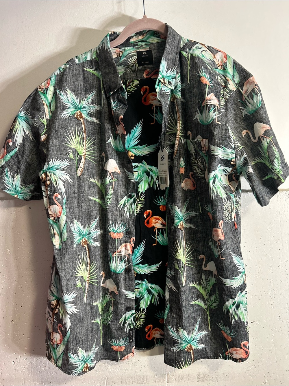 Casual Flamingo & Palm Button-Down Shirt - Black/Green